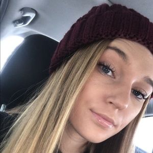 Meet your Posher, Kaitlyn